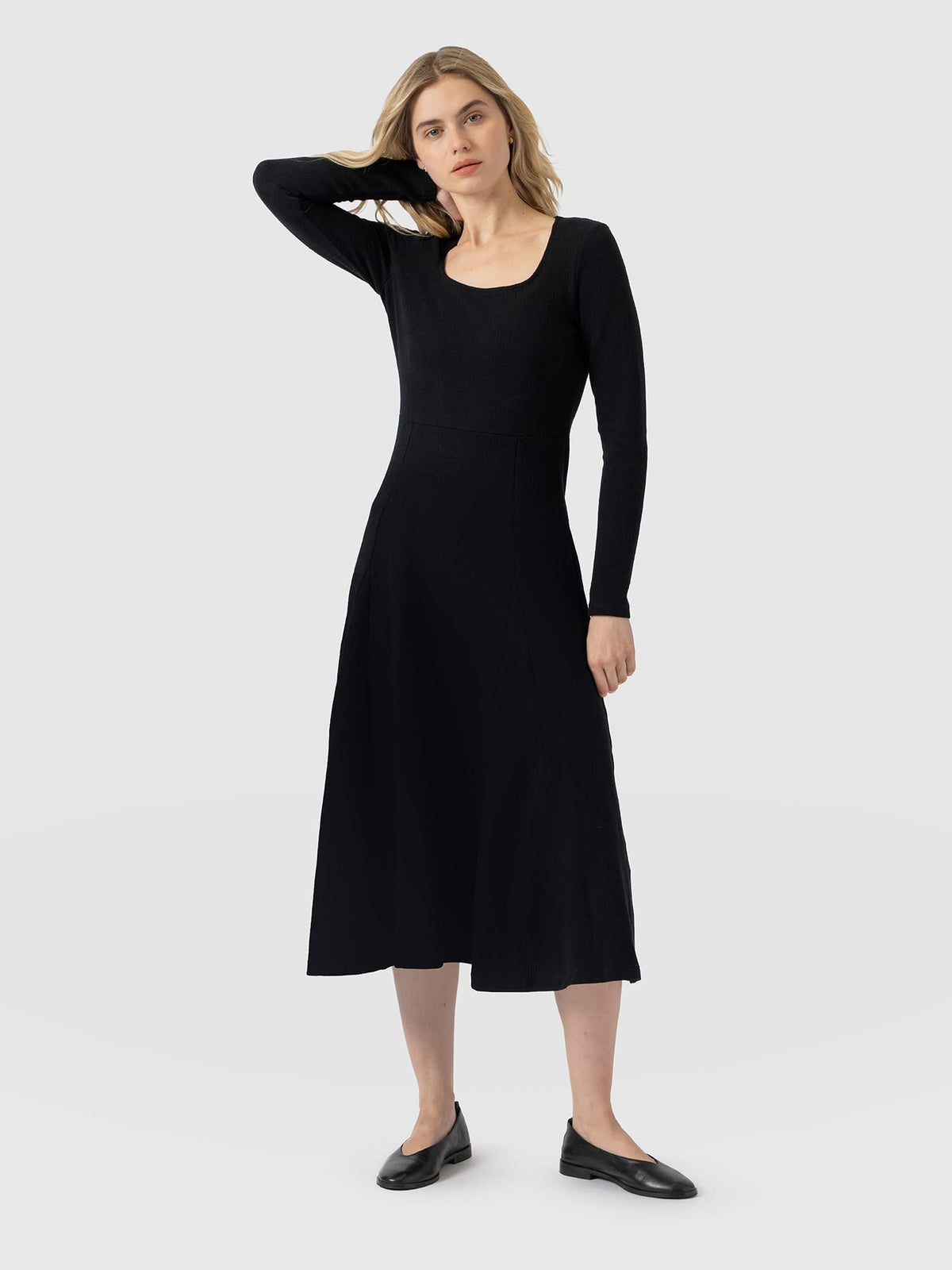 Akia Long Sleeve Dress - Black