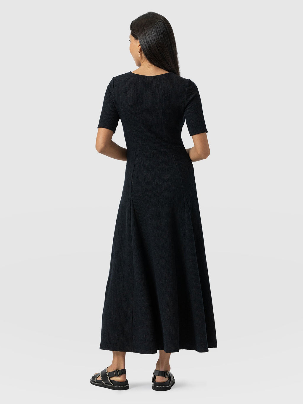 Akia Short Sleeve Dress - Black Textured
