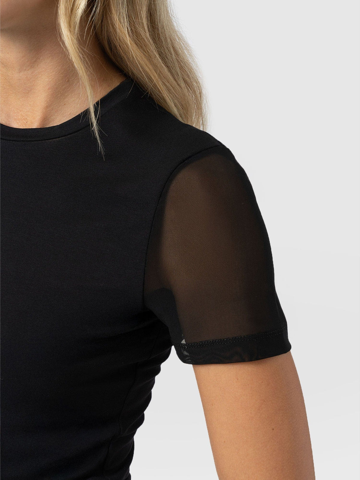 Austen Crew Neck Tee Short Sleeve - Black Mesh