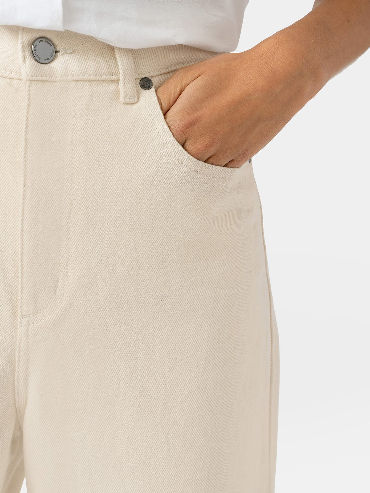 Barrel Leg Jean - Cream