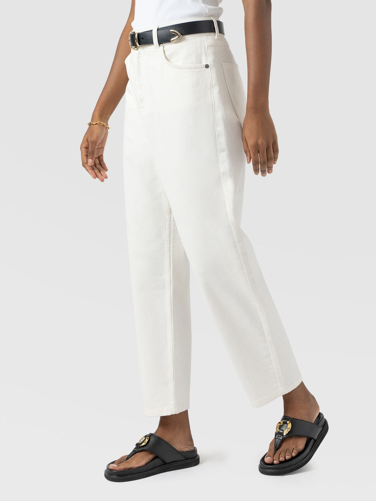 Barrel Leg Jean - White