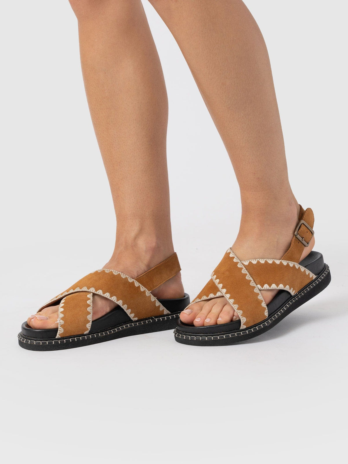 Bonnie Cross Over Sandals - Tan