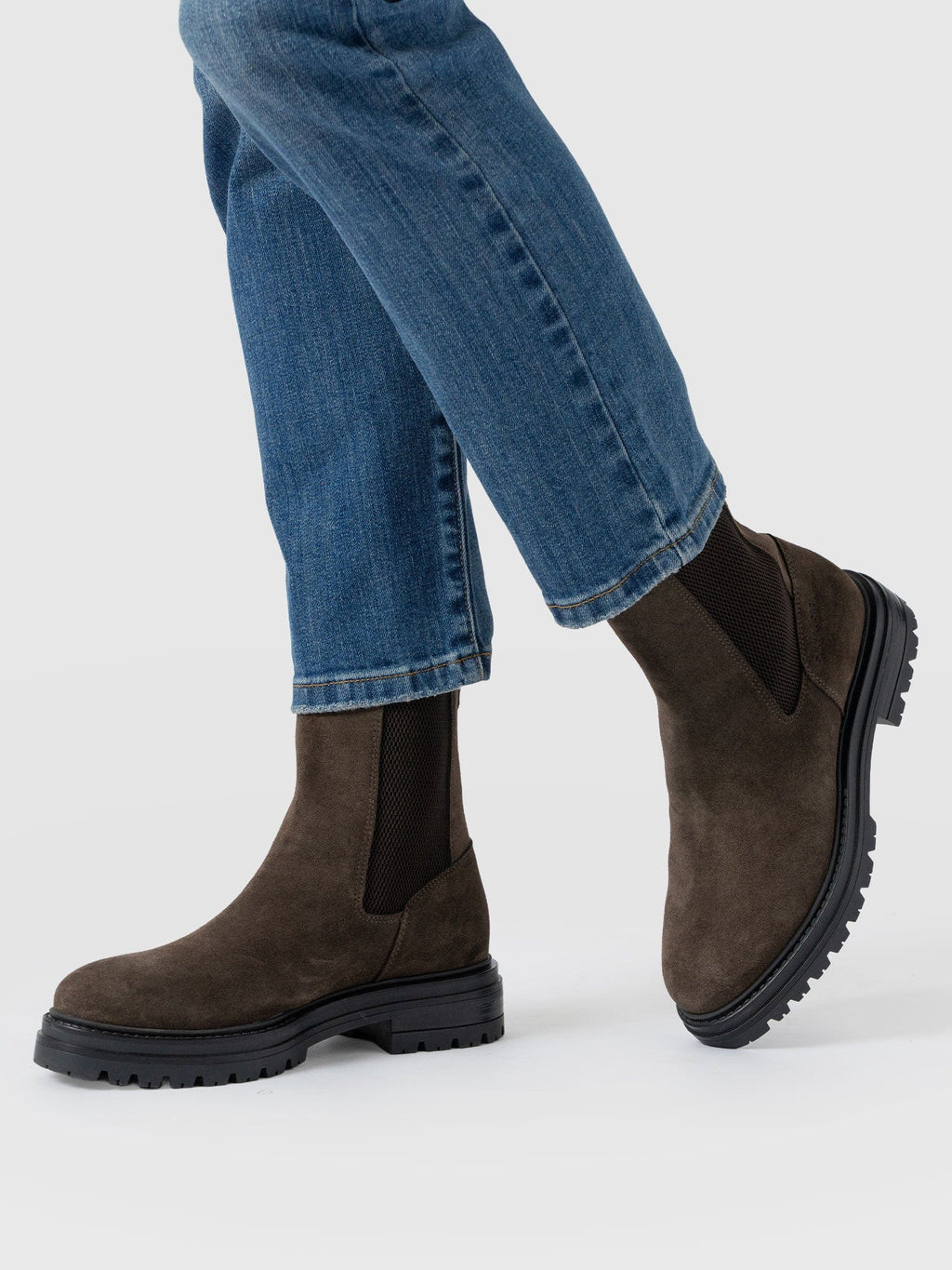 Carnaby Chelsea Boot - Chocolate Suede