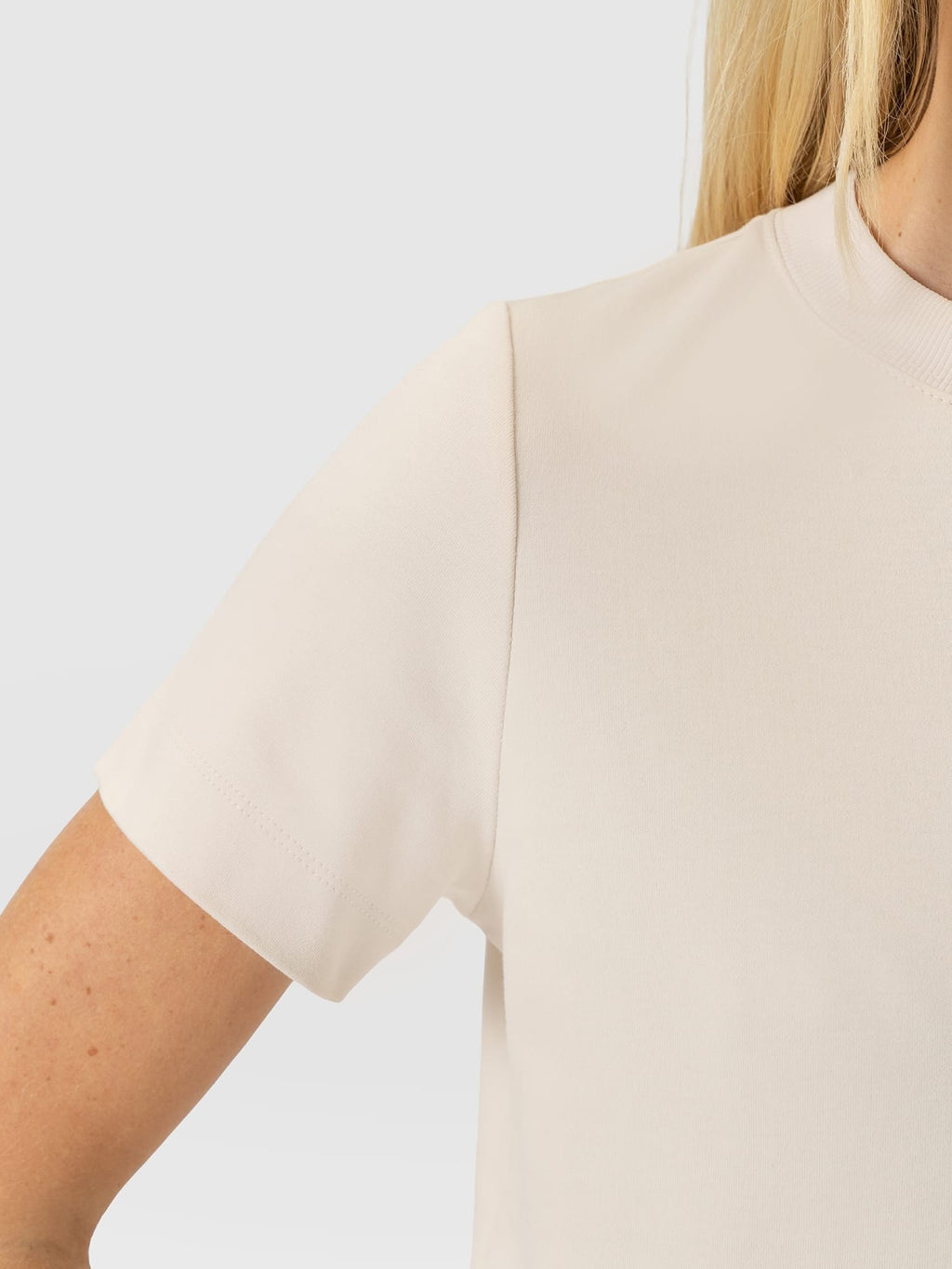 Chelsea Crew Neck Tee - Cream