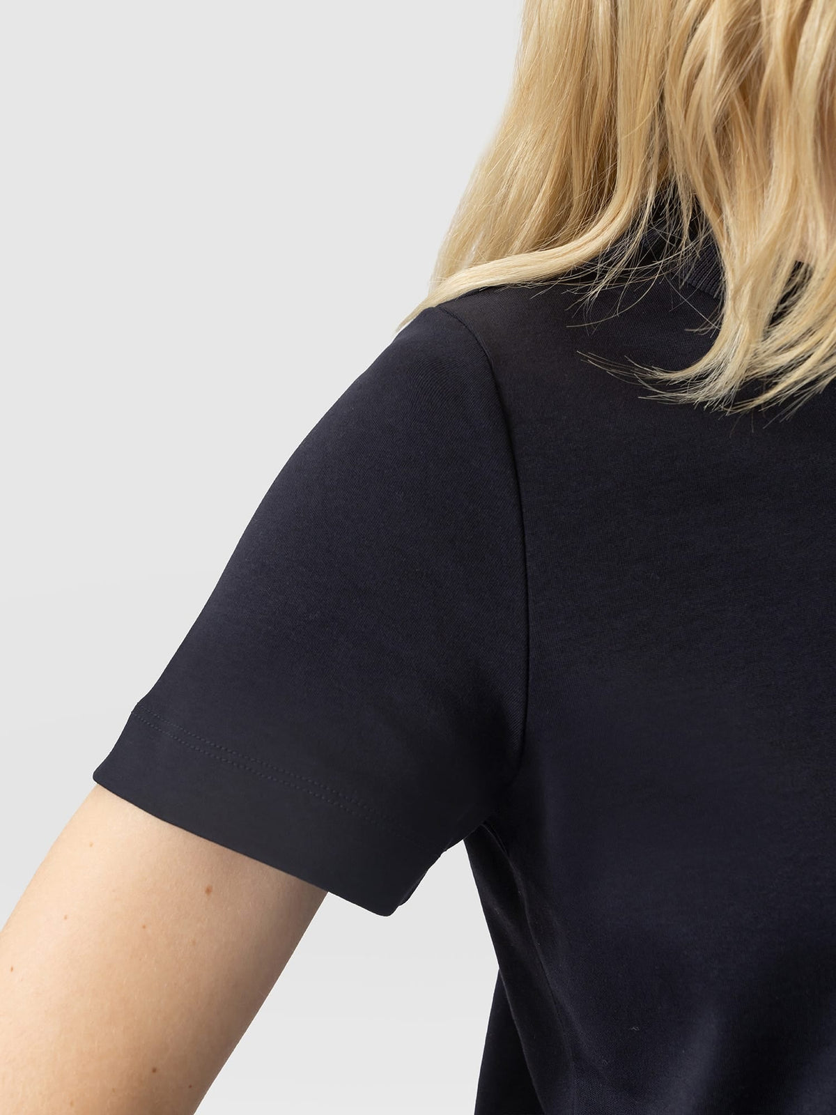 Chelsea Crew Neck Tee - Navy