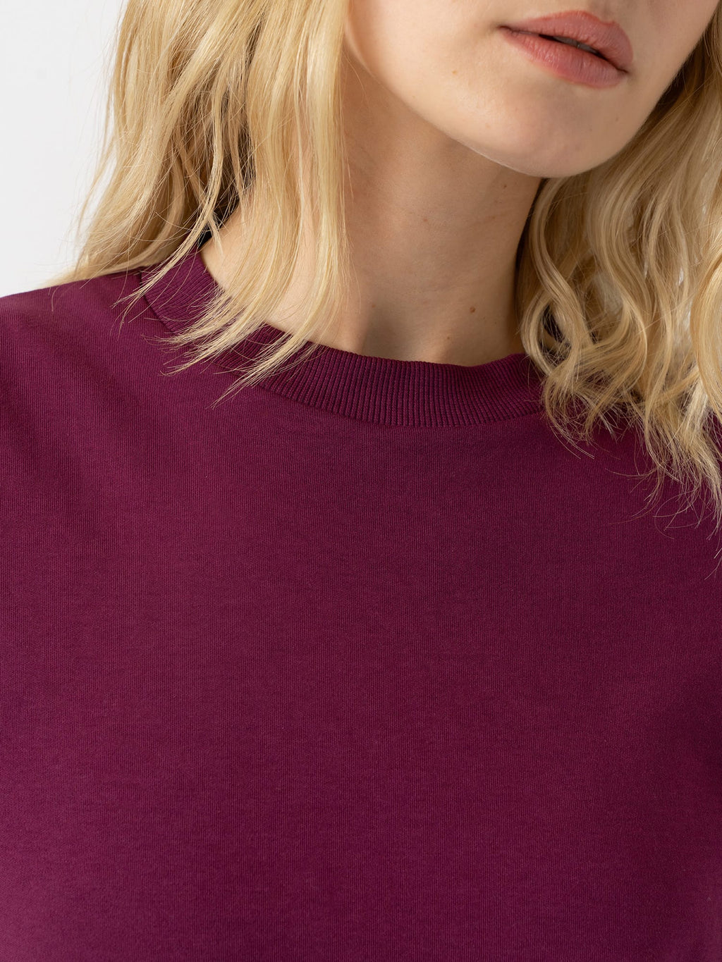 Chelsea Crew Neck Tee - Plum