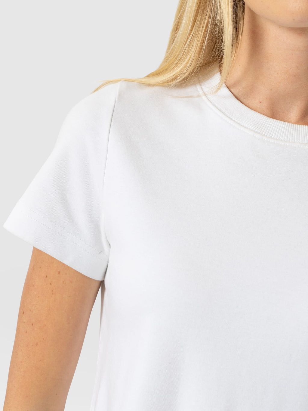 Chelsea Crew Neck Tee - White
