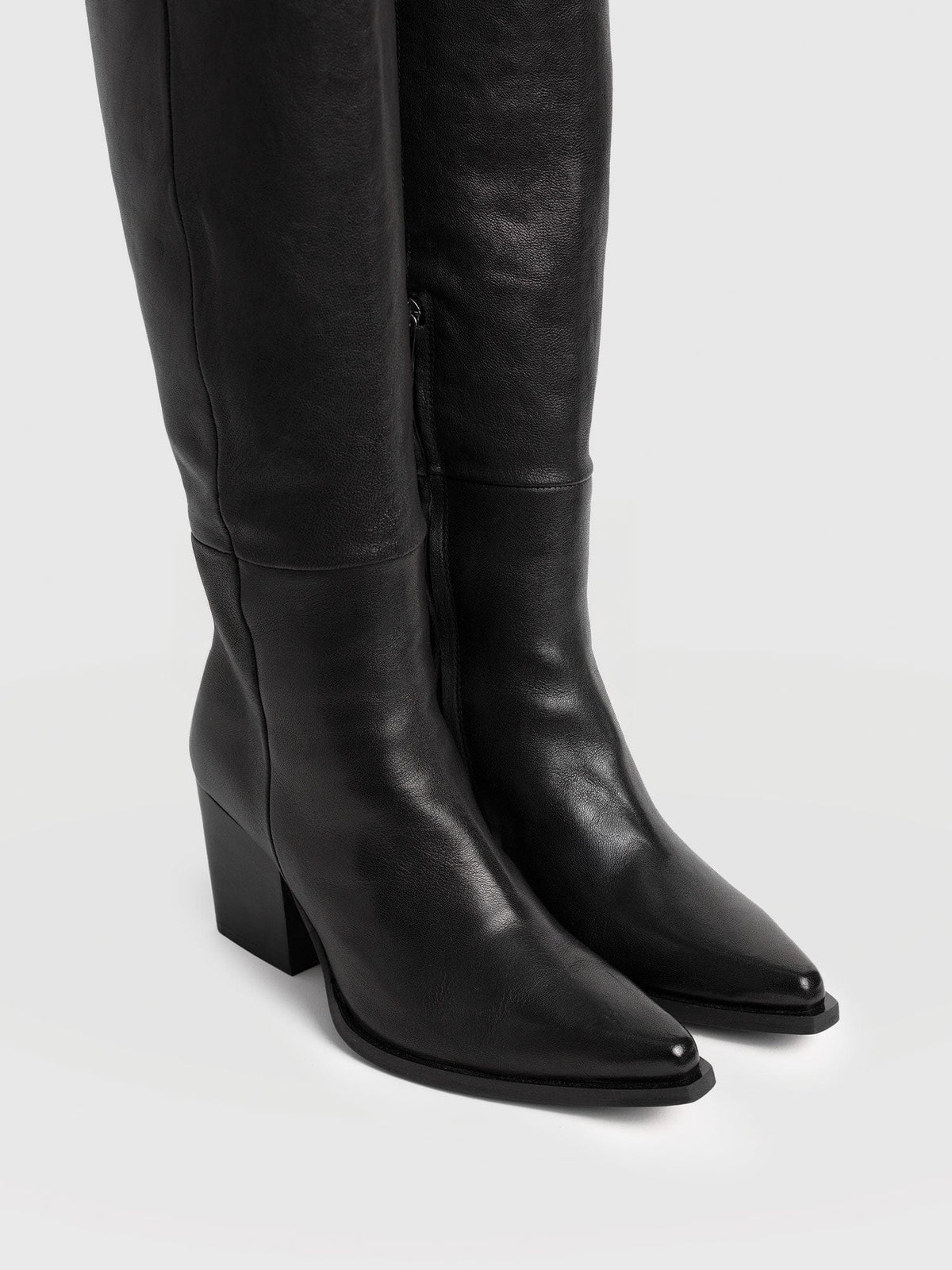 Dallas Knee High Boot - Black