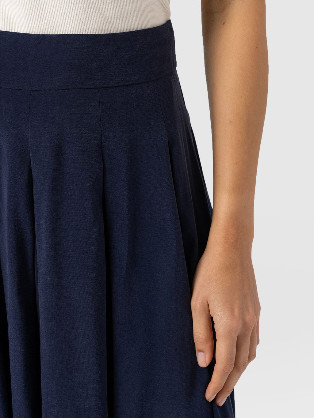 Eliza Pleated Skirt - Navy