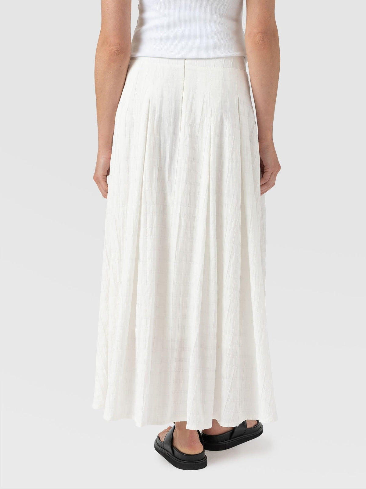 Eliza Pleated Skirt - White Textured