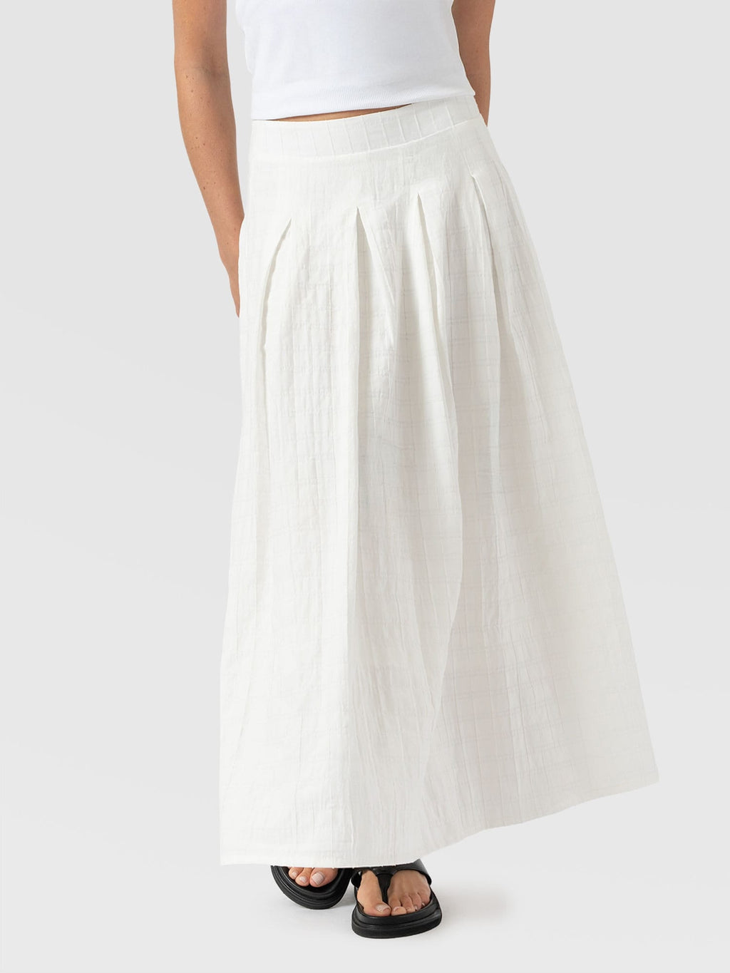 Eliza Pleated Skirt - White Textured