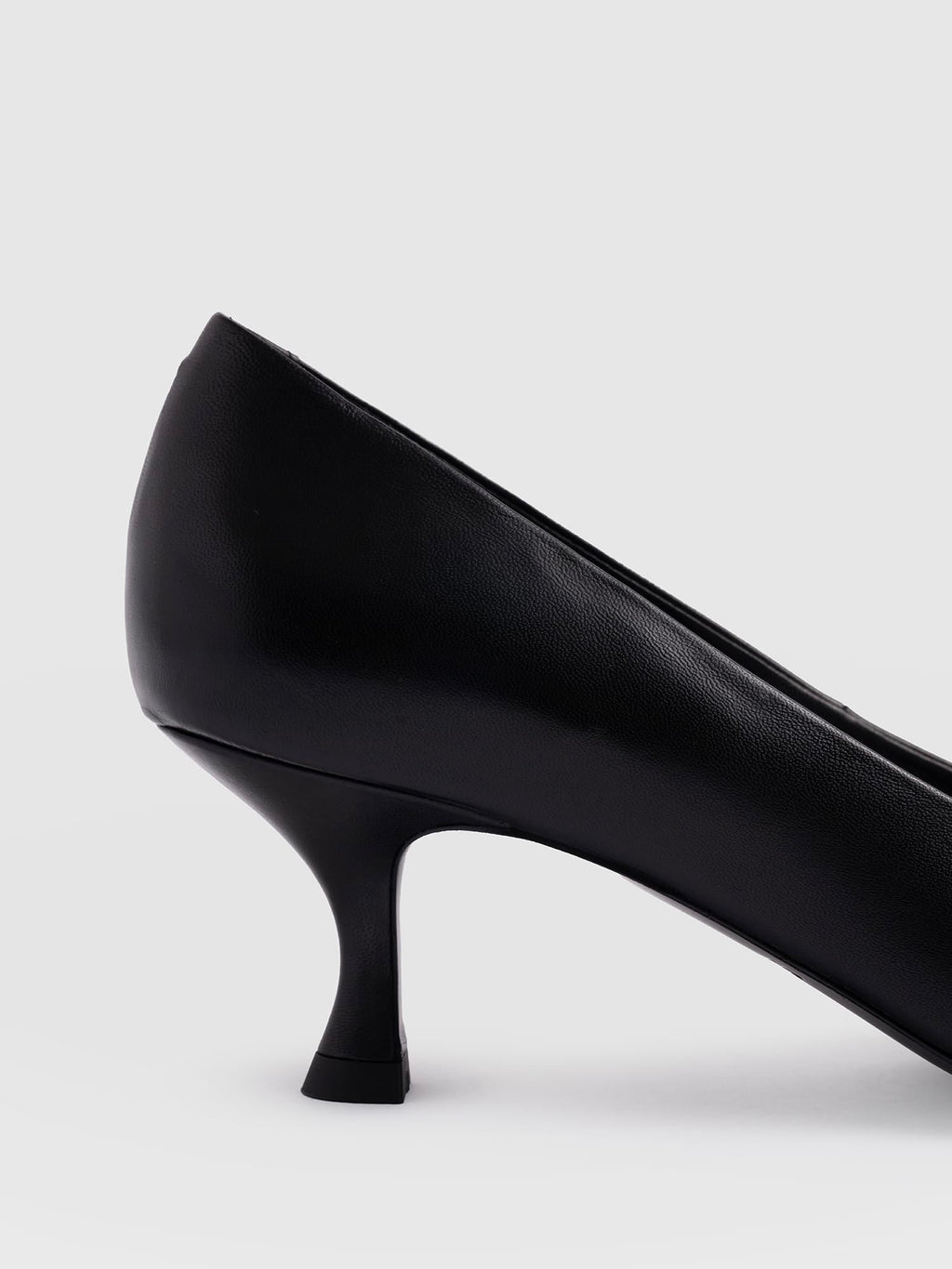 Emmeline Kitten Heels - Black