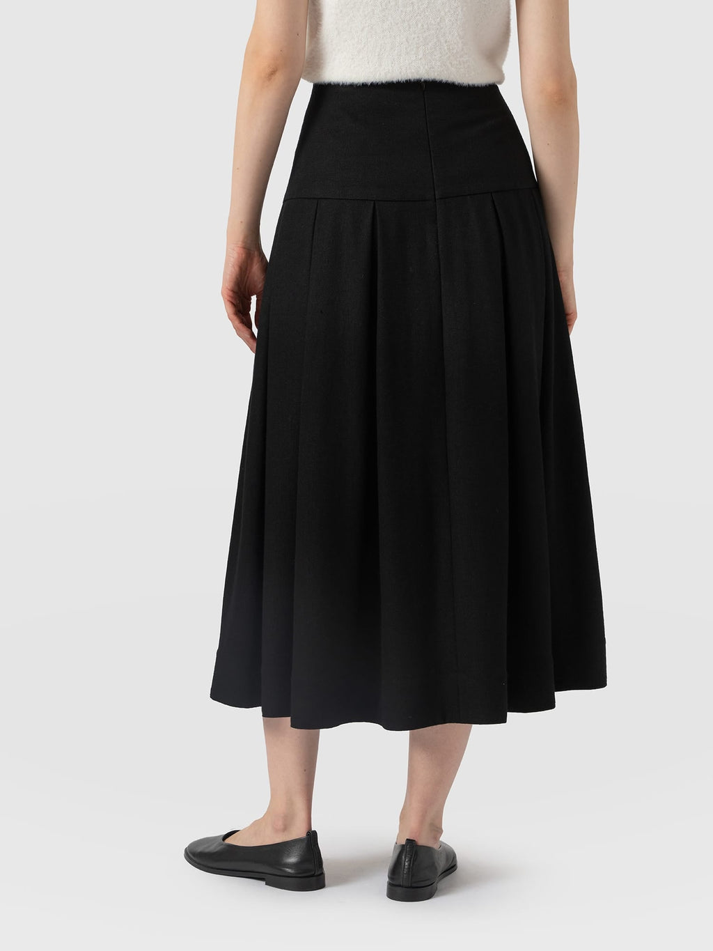 Everly Pleated Skirt - Black