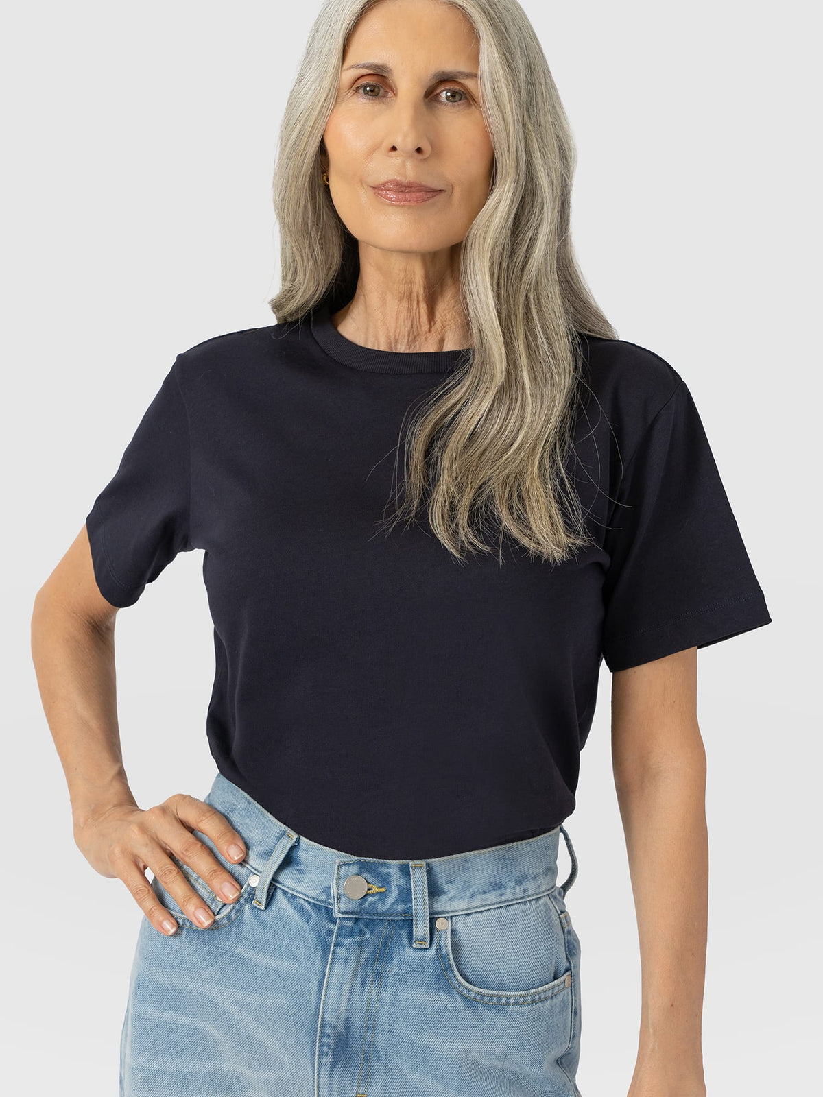 Finsbury Crew Neck Tee - Navy