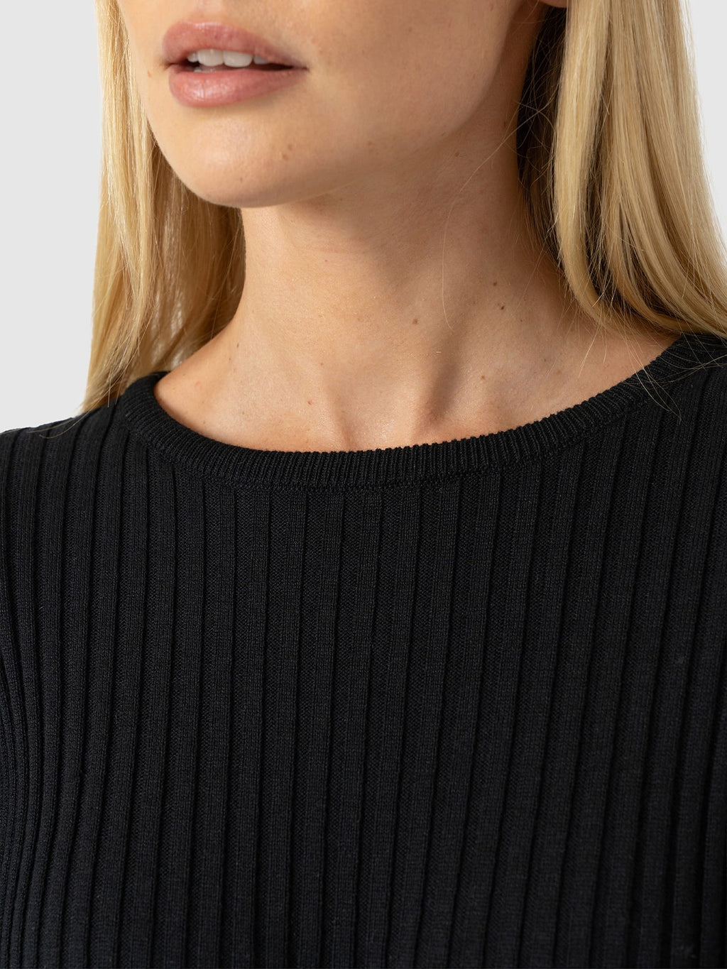 Isla Knit Column Dress - Black