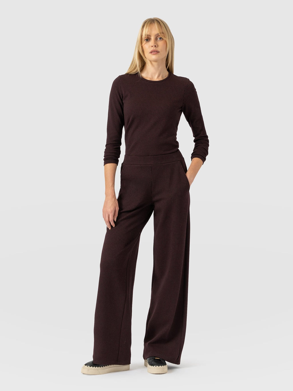 Keller Wide Leg Pant - Burgundy Mini Houndstooth