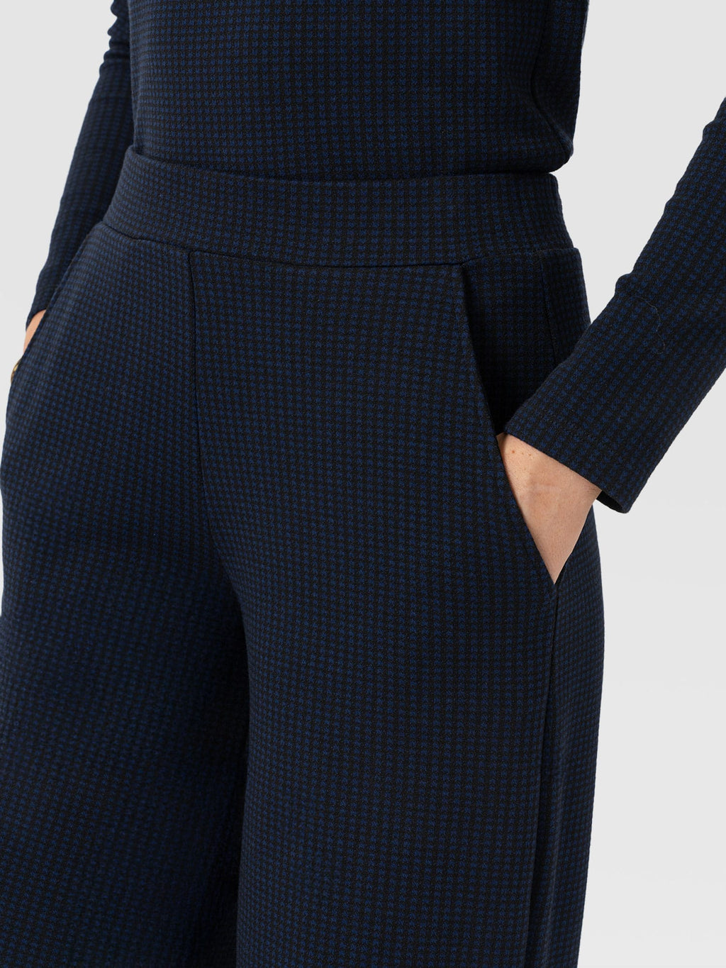 Keller Wide Leg Pant - Navy Mini Houndstooth