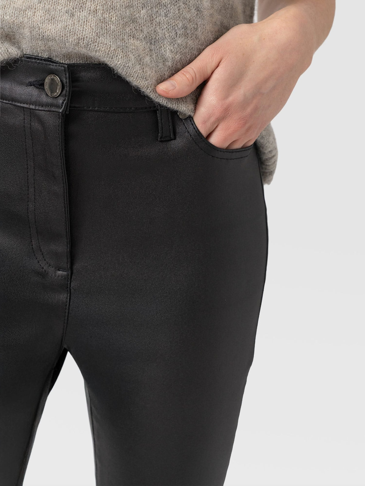 Maeva Skinny Pant - Black Coated