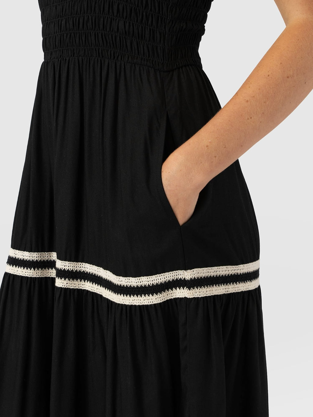 Maya Shirring Dress - Black