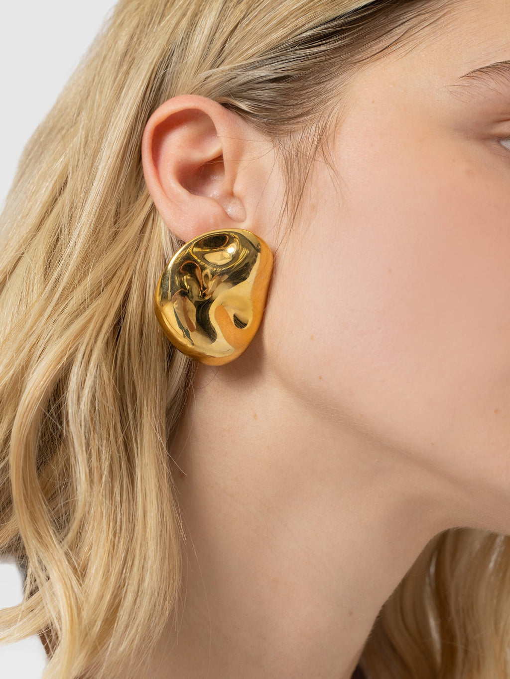 Mottled Stud Earrings - Gold