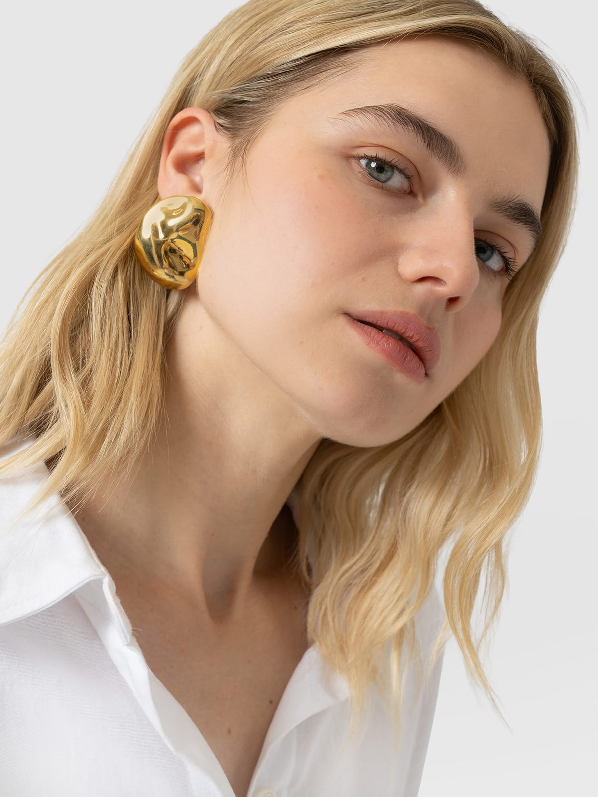 Mottled Stud Earrings - Gold