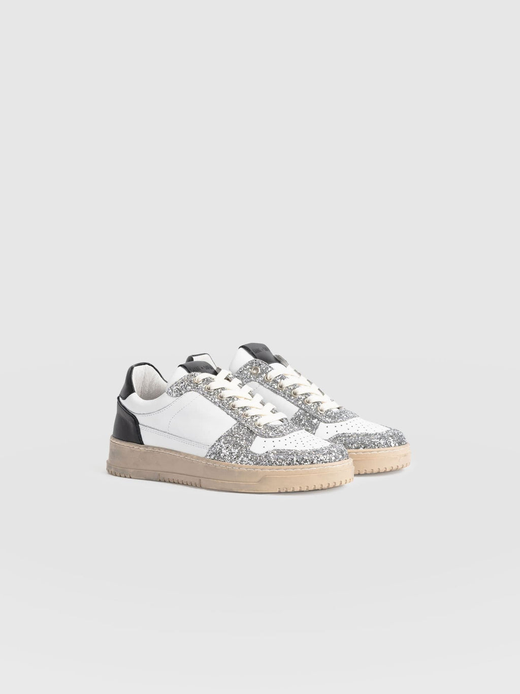 Onyx Sneaker - White/Black