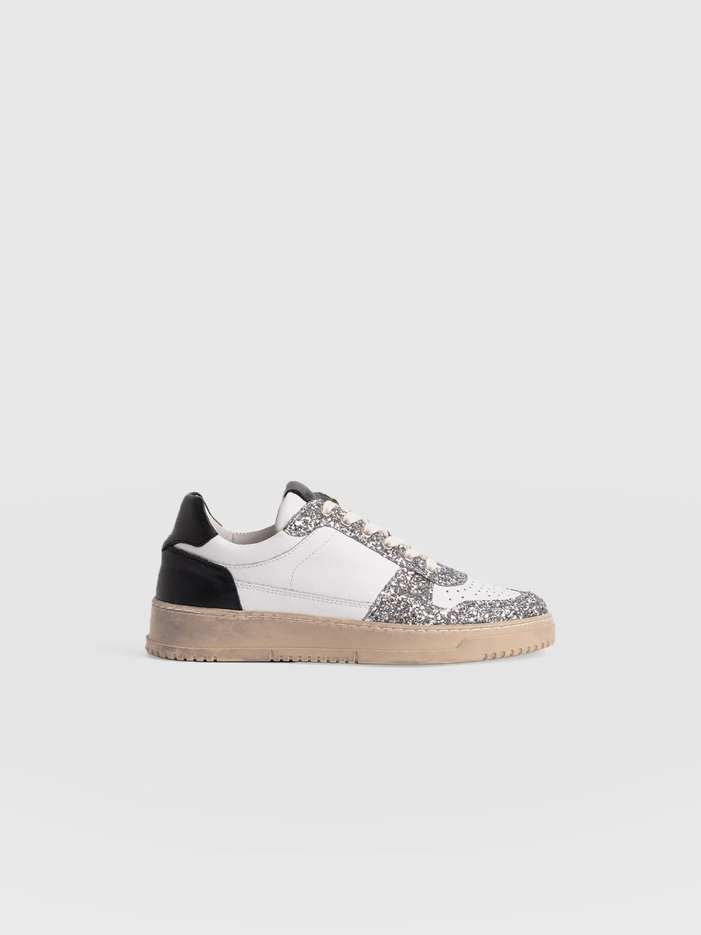 Onyx Sneaker - White/Black