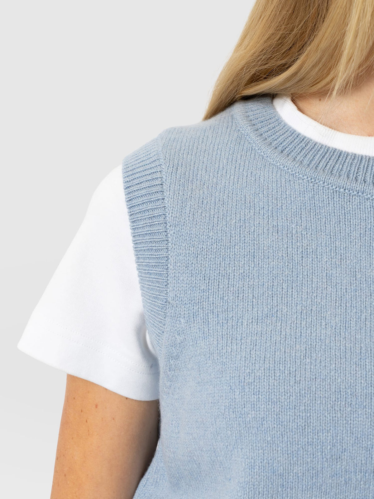 Oxford Cashmere Sleeveless Knit - Blue