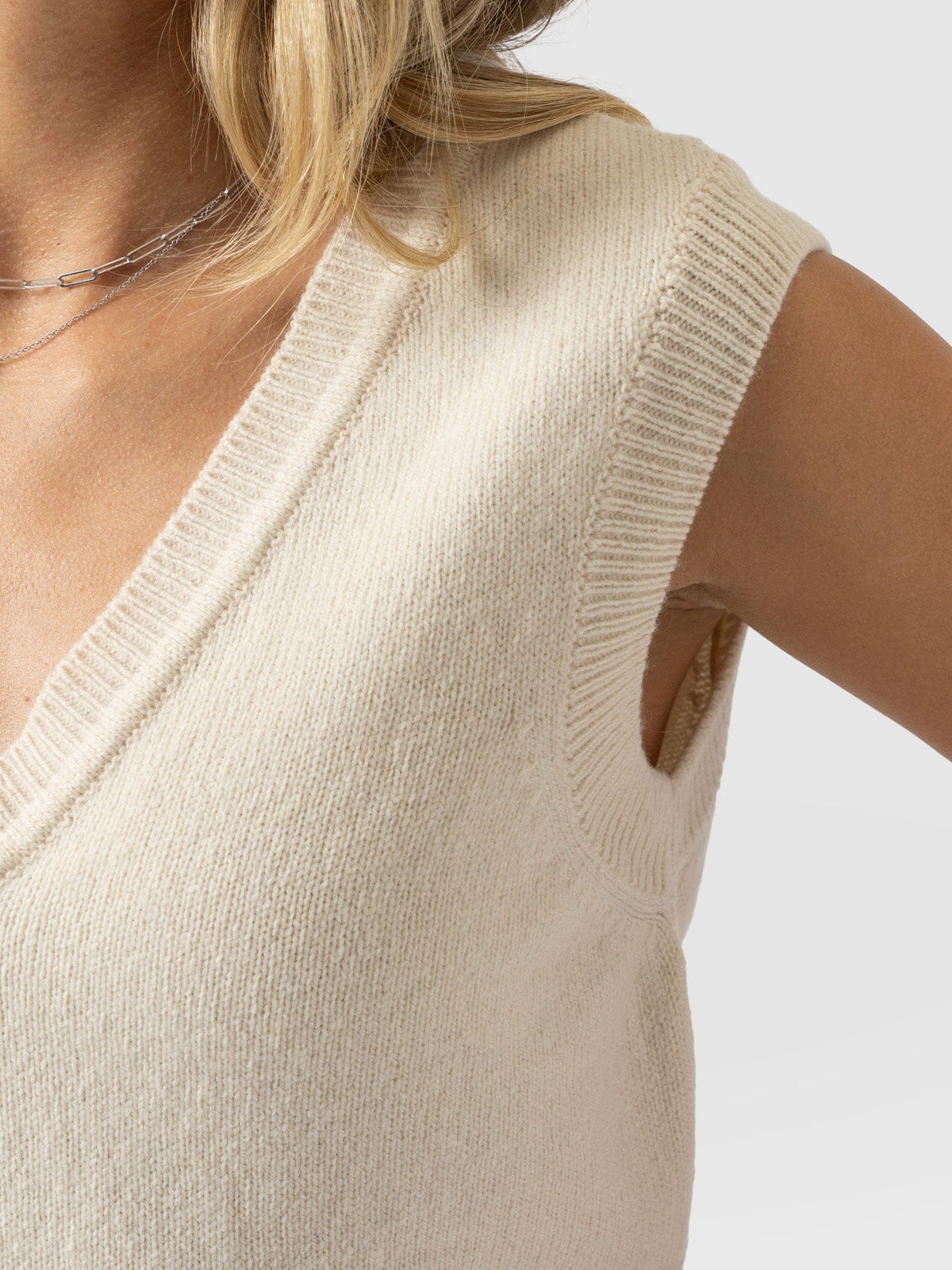 Oxford Cashmere V Neck Sleeveless Knit - Cream