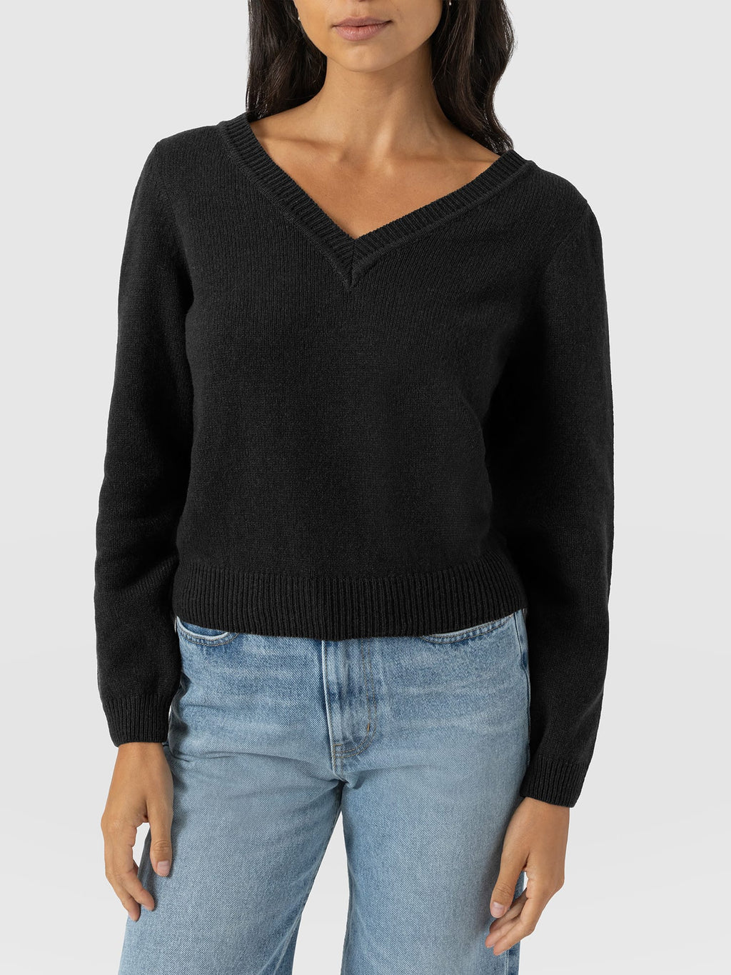 Oxford Cashmere V Neck Sweater - Black