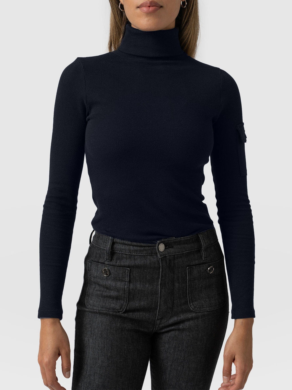 Pocket Turtle Neck - Navy