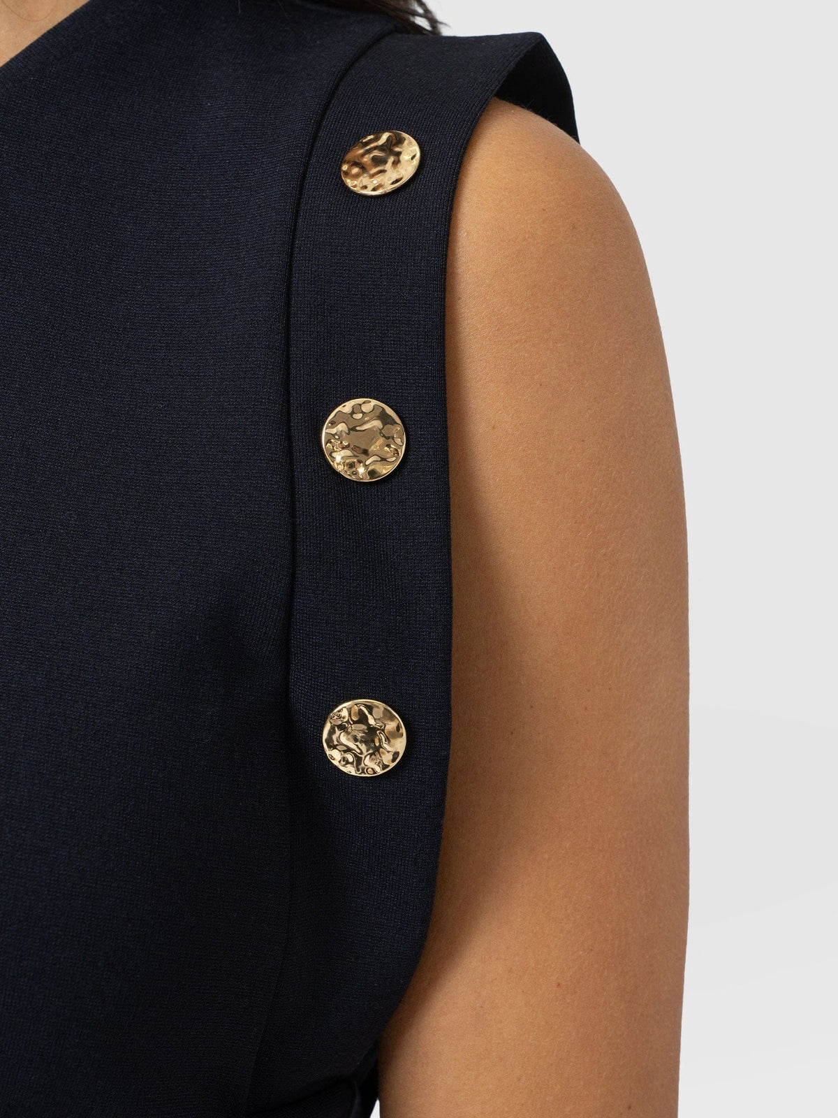 Rowan Tee - Navy - Molten