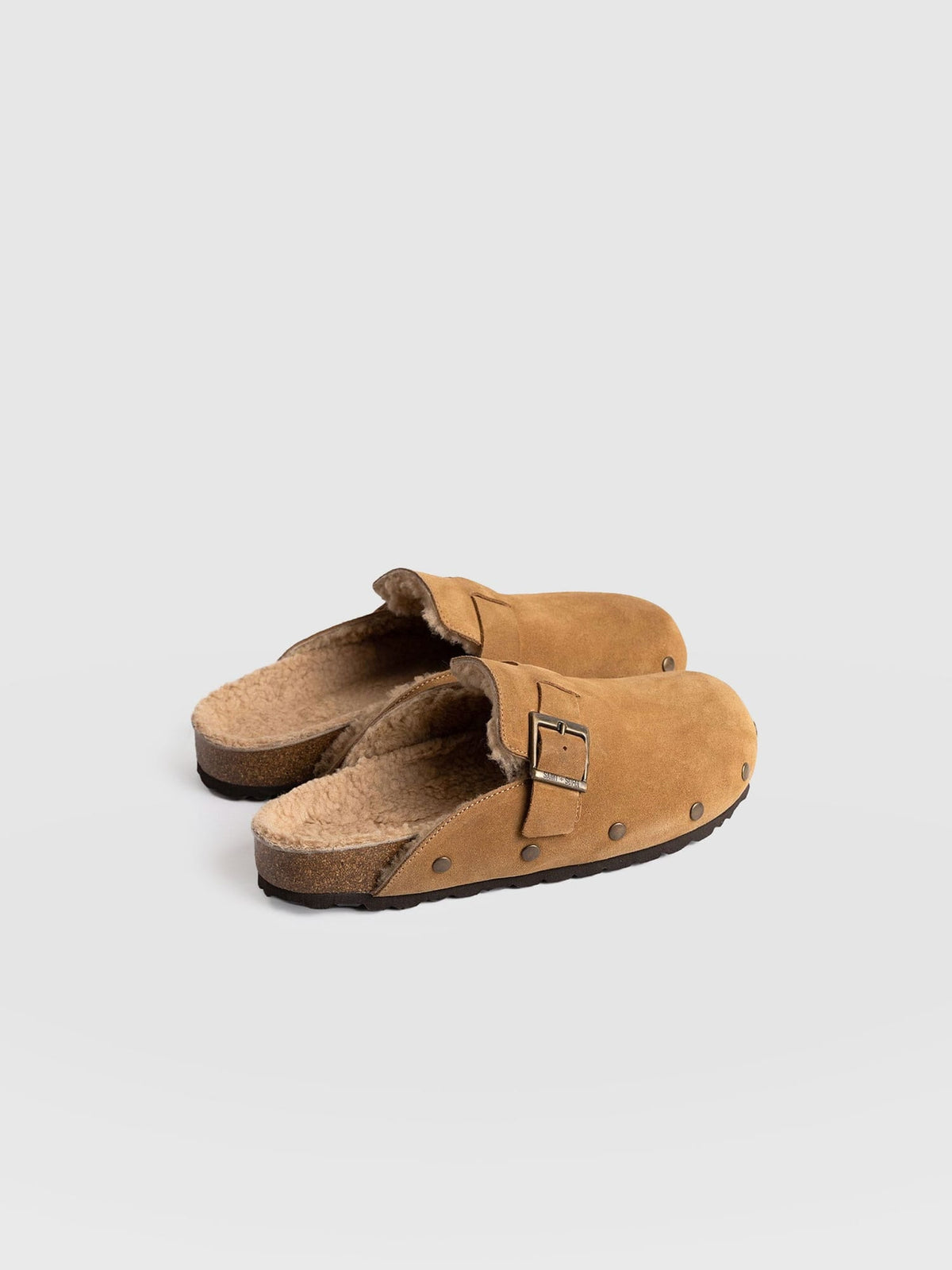 Studded Clogs - Tan Shearling
