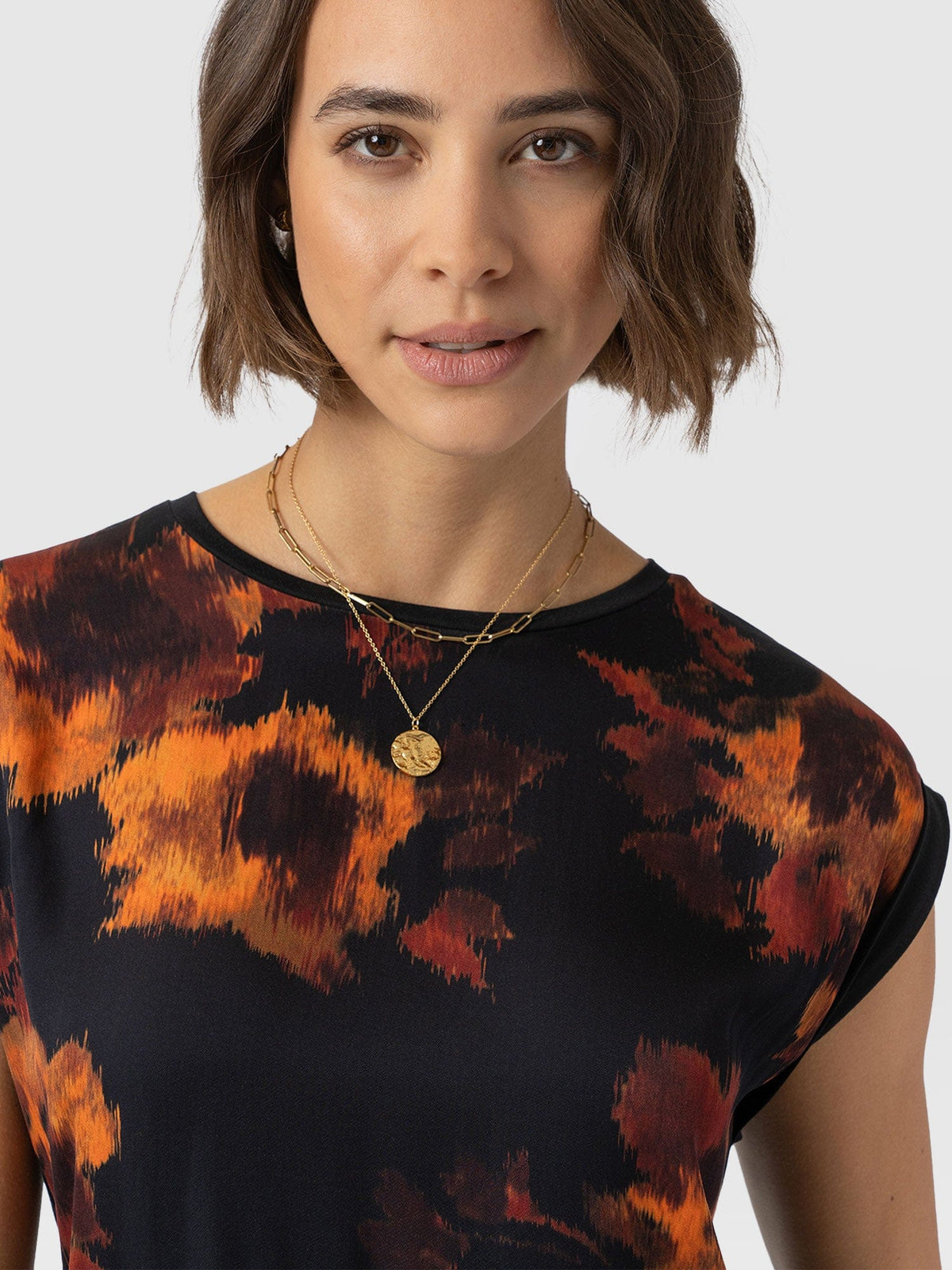 Turn Up Contrast Tee - Autumn Floral