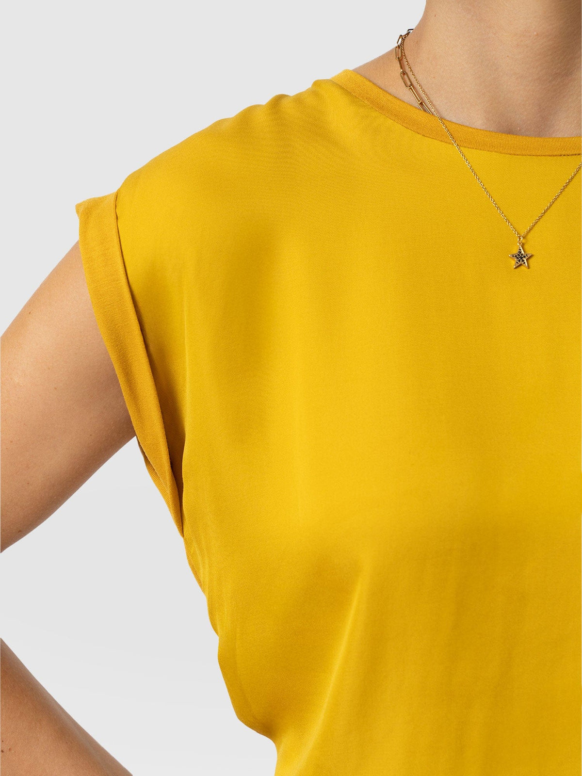 Turn Up Contrast Tee - Golden Yellow