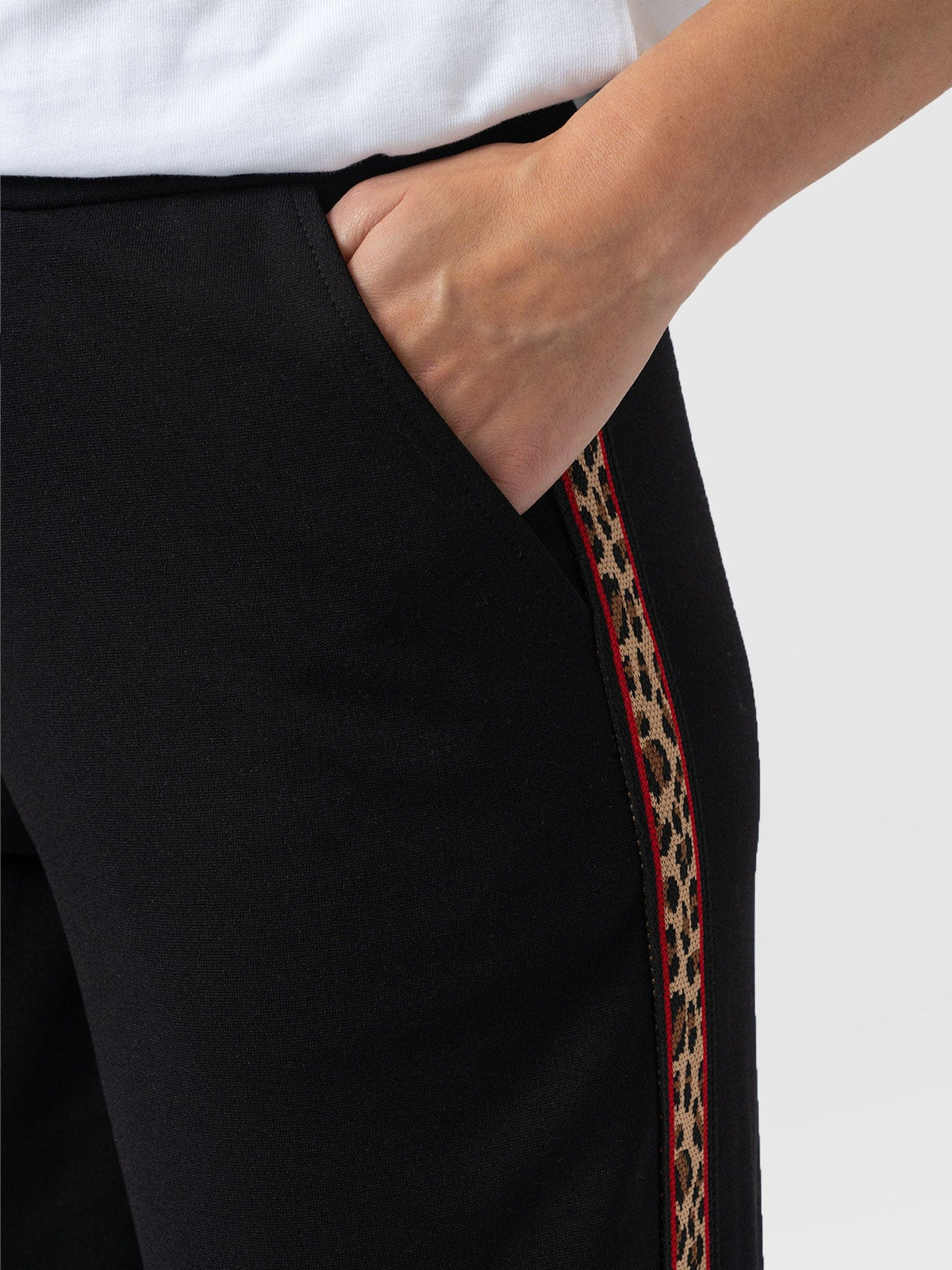Hoxton Wide Leg Pant - Black - Leopard