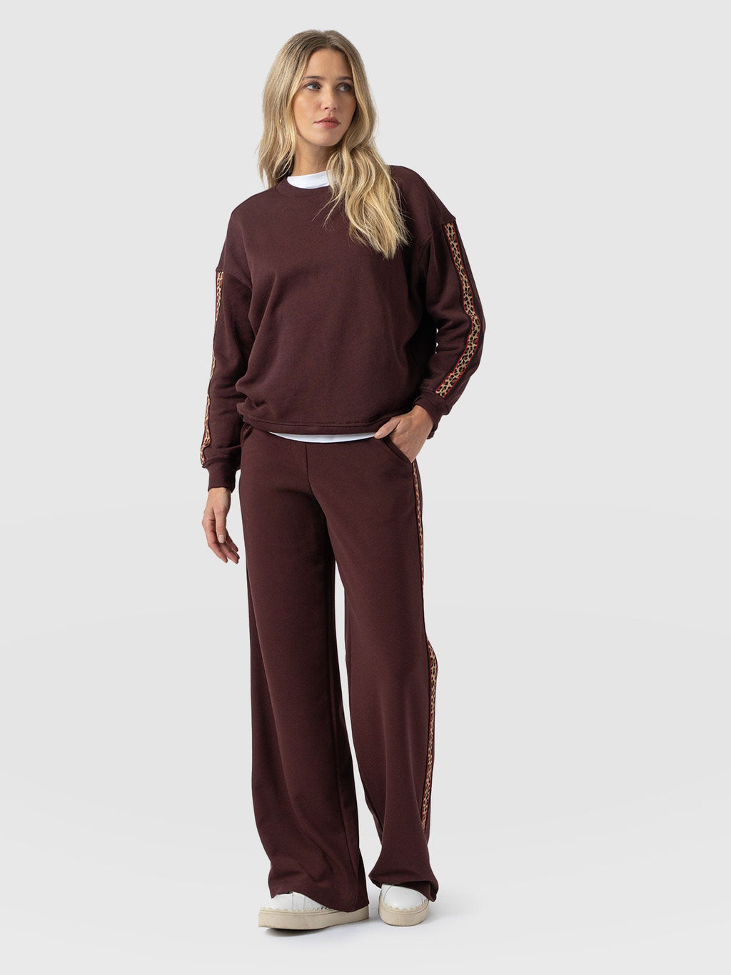 Hoxton Wide Leg Pant - Maroon