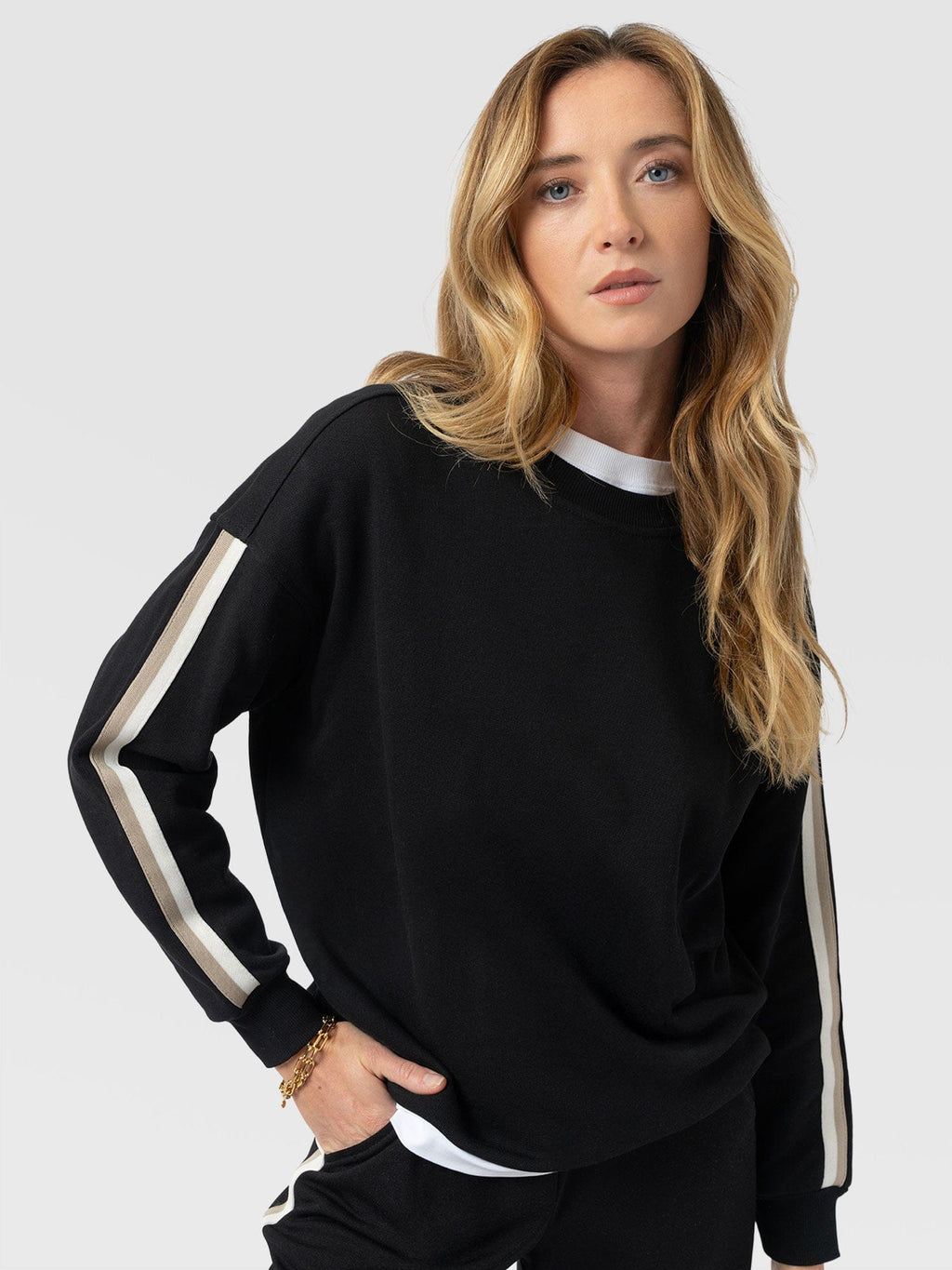Hoxton Sweatshirt - Black - Cream/Beige Stripe